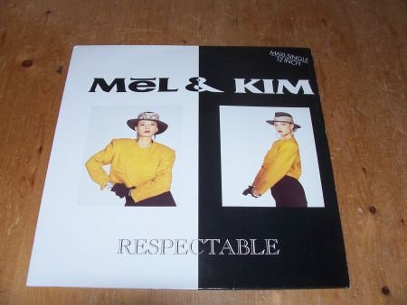 MEL & KIM RESPECTABLE DOOS 2 - nr. 1