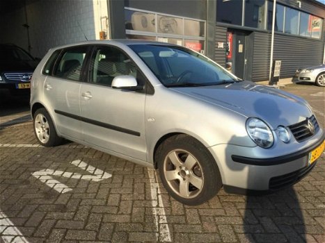 Volkswagen Polo - 1.9 SDI Comfortline 5-deurs clima elect-pakket cruise controle lm-velgen apk 14-04 - 1