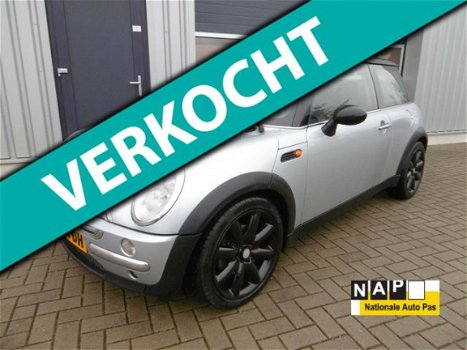 Mini Mini Cooper - 1.6 Pepper Airco Zwart Dak 17Inch LM Velgen - 1