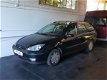 Ford Focus Wagon - 1.6-16V GHIA nette auto dea - 1 - Thumbnail