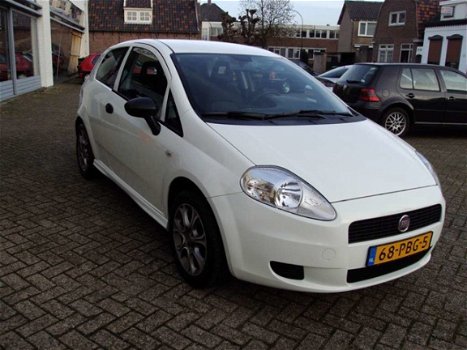 Fiat Grande Punto - 1.3 M-Jet Actual - 1