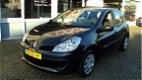 Renault Clio - 1.5 dCi Business Line - 1 - Thumbnail