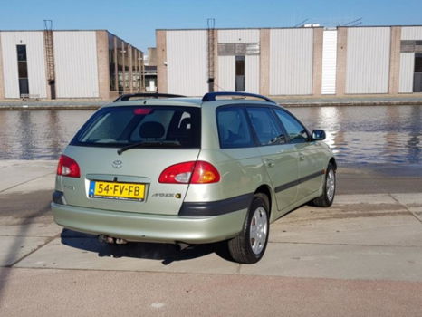 Toyota Avensis Wagon - 1.6 Sol Nieuwe Apk Airco - 1