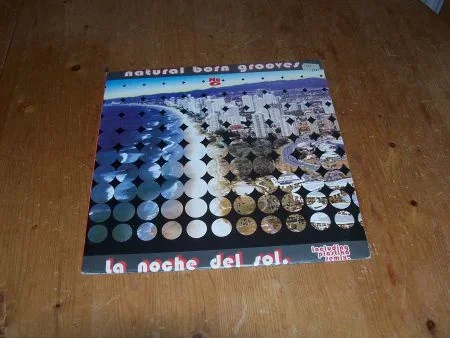 NATURAL BORN GROOVES LA NOCHE DEL SOL - nr. 1