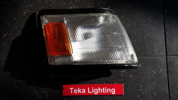 Toyota Corolla EE80 (85-87) Knipperlicht Indicator KS-TY167 Rechts NOS - 0