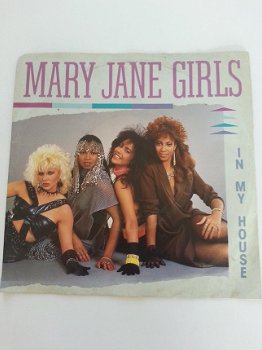 single mary jane girls - 1