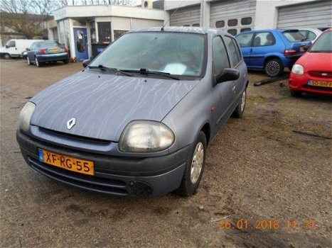 Renault Clio - 1.2 16v dynamique 5 drs apk 30-6-2018 - 1