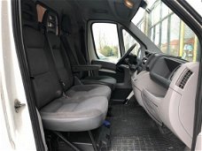 Peugeot Boxer - 335 3.0 HDI L2H2 motorschade