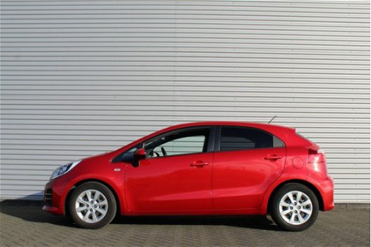 Kia Rio - 1.2 CVVT DYNAMICLINE | 5-Drs | LED | Airco | Cruise | 7 jaar garantie | Navi | - 1