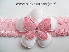 babyhaarbandjes en speldjes.