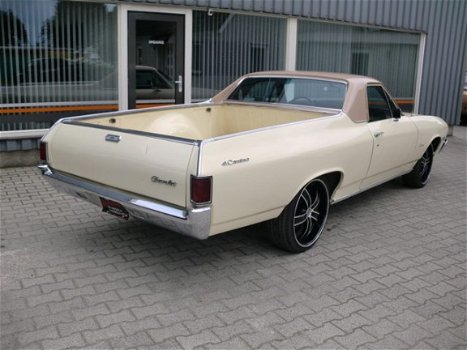 Chevrolet El Camino - 1968 V8 GMC - 1