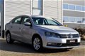 Volkswagen Passat - 1.4 TSI Highline Garantie 6 Maand - 1 - Thumbnail