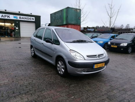 Citroën Xsara Picasso - 1.8i-16V Plaisir - 1