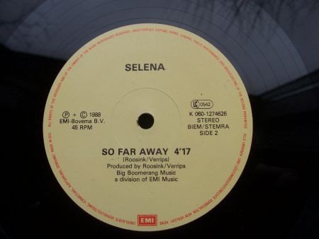 SELENA SO FAR AWAY - Afbeelding 3