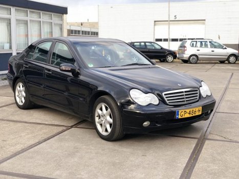 Mercedes-Benz C-klasse - Clima/CruiseC/Nieuwe APK/200 K. Elegance - 1