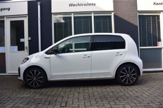 Volkswagen Up! - 1.0 BlueMotion GTI uitgevoerd inlc. 12mnd garantie - 1
