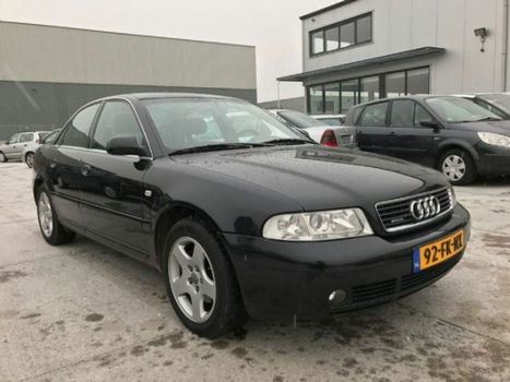 Audi A4 - 2.5 V6 TDI QUATTRO AMBIENTE CLIMA/AUTOMAAT INFO:0655357043 - 1