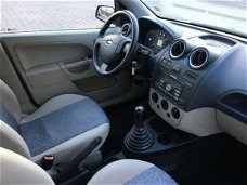 Ford Fiesta - 1.4 TDCi Ambiente met maar 185DKM