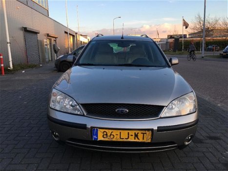 Ford Mondeo Wagon - 2.0 16V Ghia Executive - 1