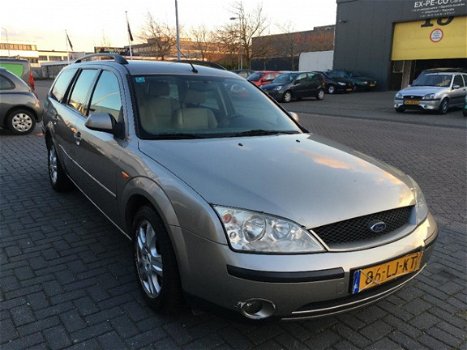 Ford Mondeo Wagon - 2.0 16V Ghia Executive - 1