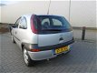 Opel Corsa - 1.2-16V Comfort Licht Metalen Velgen - 1 - Thumbnail