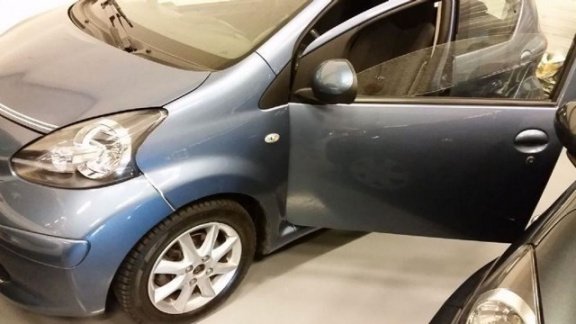 Toyota Aygo - 1.0-12V/AIRCO/Elektra pakket/Nw Apk/Garantie - 1