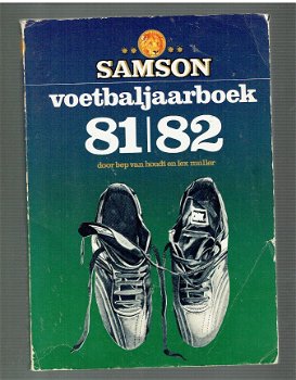 keuze uit enkele Samson voetbaljaarboeken - 1