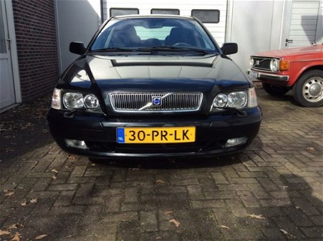 Volvo S40 - 1.9 D Dynamic Sports Edition NAP APK FASEII BLACKLICHT - 1