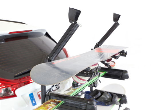 Aneto Towcar Skidrager geplaatst op de trekhaak van uw auto - Afbeelding 7