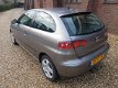 Seat Ibiza - 1.4-16V Stella lichte parkeerschade - 1 - Thumbnail