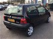 Renault Twingo - 1.2 EXPRESSION, AIRCO, STUURBEKRACHTIGING, ELEK-RAMEN, CENT-VERGRENDELING, RADIO-CD - 1 - Thumbnail