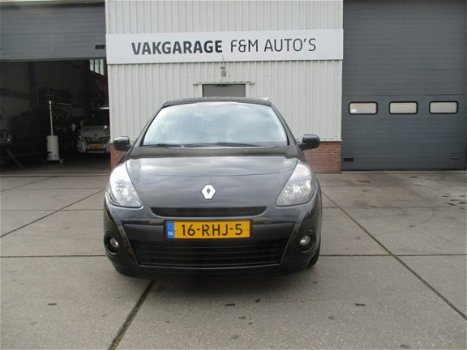 Renault Clio - 1.5 DCI PARISIENNE - 1