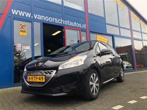 Peugeot 208 - 1.4 E-HDI Automaat 5-Deurs Airco bj2013 - 1