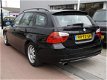 BMW 3-serie Touring - 318i Executive - Navigatie - 1 - Thumbnail