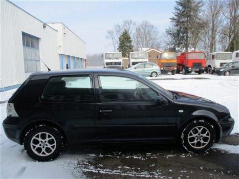 Volkswagen Golf - 1.9 SDI , Airco - 1