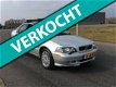 Volvo S40 - 2.0 T4 Prestige Sports Edition XENON LEER ZONNEDAK STVERW PARKSENS NAP - 1 - Thumbnail