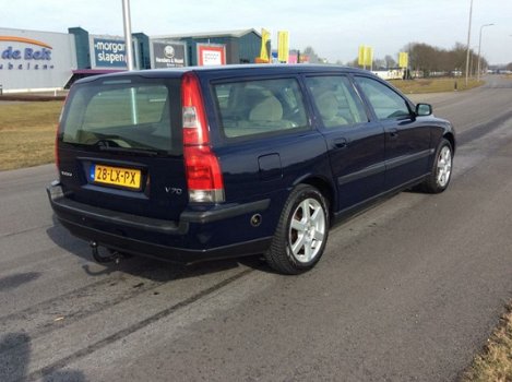 Volvo V70 - 2.4 EDITION LPG-G3 16 INCH NAP APK HANDBAK - 1