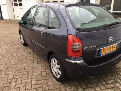 Citroën Xsara Picasso - 1.6i-16V Image - 1