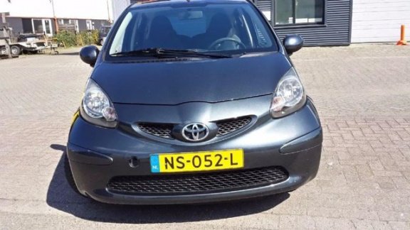 Toyota Aygo - 1.0-12V /Elektra pakket/AIRCO/Nw APK/GARANTIE - 1