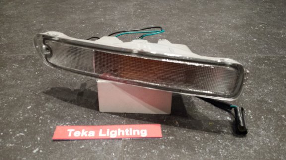 Mazda 323F BA (94-98) Knipperlicht Indicator Depo 01-216-1614 Rechts NOS - 0