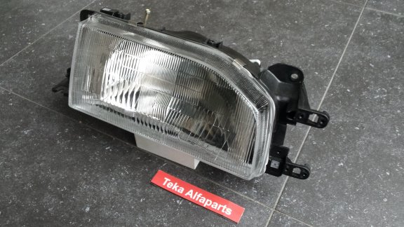 Mazda 323 BF Familia (87-89) Koplamp Denji DJ-MZ705 H4 Rechts NOS - 2