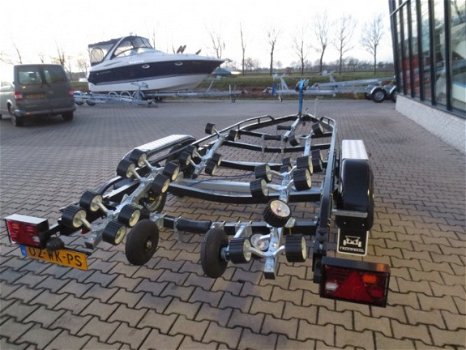 Freewheel boattrailers Ultra Light Aluminium - 8