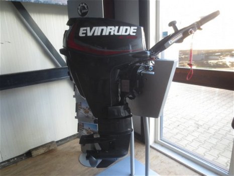 Evinrude E tec Etec 30 DRGL - 1