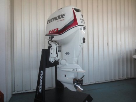 Evinrude Etec 200 HO - 1