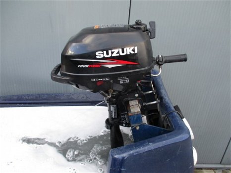 Suzuki DF2.5 - 1
