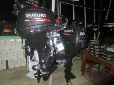 Suzuki DF 20 EFI - 3