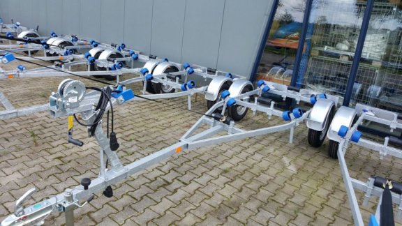 TTH i-Trailers uit Voorraad leverbaar. 3 Modellen ongeremde 650 en 750 kg - 4