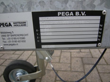 PEGA V 1800 / 675 - 3