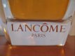 Prachtig frans glazen parfumfles Poême Lancome... Grote (21 cm hoog) Display fles! - 4 - Thumbnail