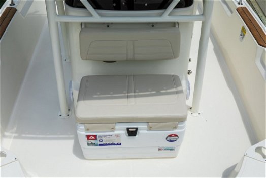 Boston Whaler 190 Montauk - 7